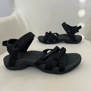 New box woman’s Teva Tirra black strap adjustable sandal size 9